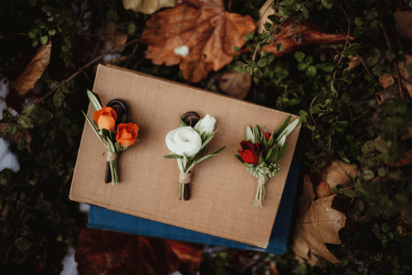 how many flowers do you need for a wedding?