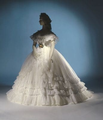 WHY-ARE-WEDDING-DRESSES-SO-EXPENSIVE