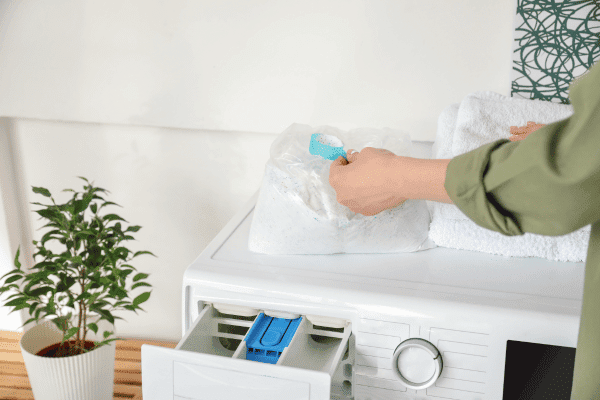 how to wash wedding dress in washing machine