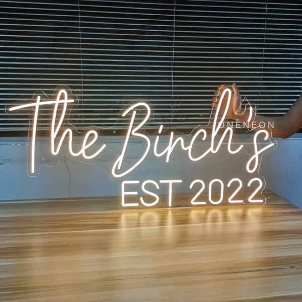 What size neon sign for a wedding tabletop