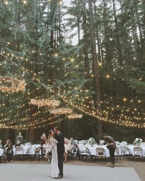 dark-moody-romantic-wedding-string-lights