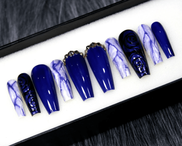 classy coffin fall nails, almond fall nails, fall ombre nails