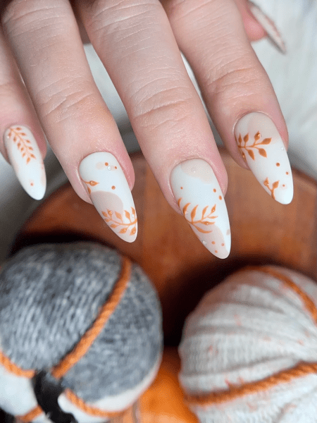 classy coffin fall nails, almond fall nails, fall ombre nails