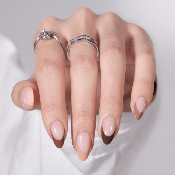 classy coffin fall nails, almond fall nails, fall ombre nails