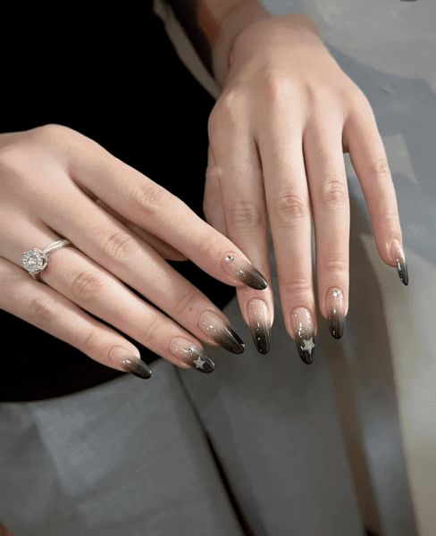 classy coffin fall nails, almond fall nails, fall ombre nails