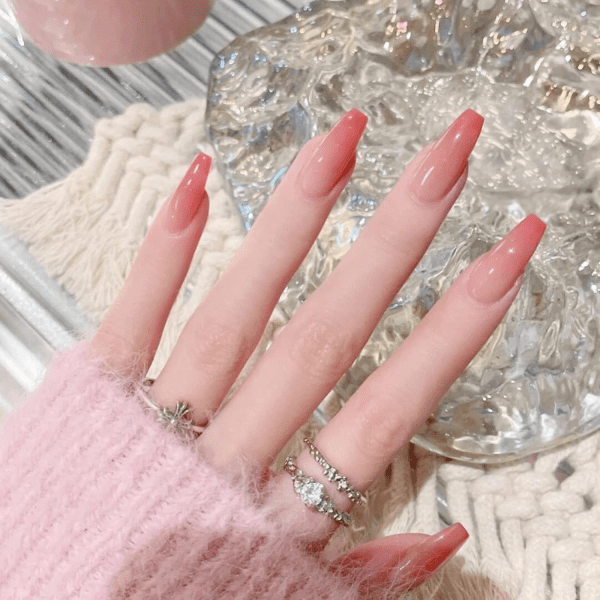 classy coffin fall nails, almond fall nails, fall ombre nails