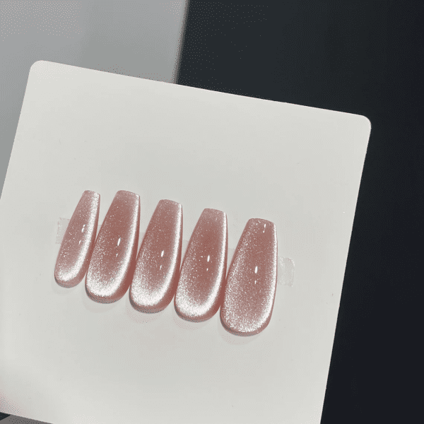 classy coffin fall nails, almond fall nails, fall ombre nails