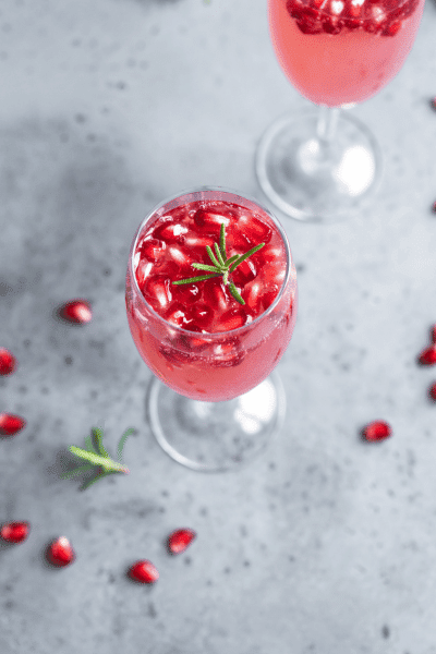 best-vodka-fall-cocktails-autumn-pomegranate spritzer thanksgiving weddings