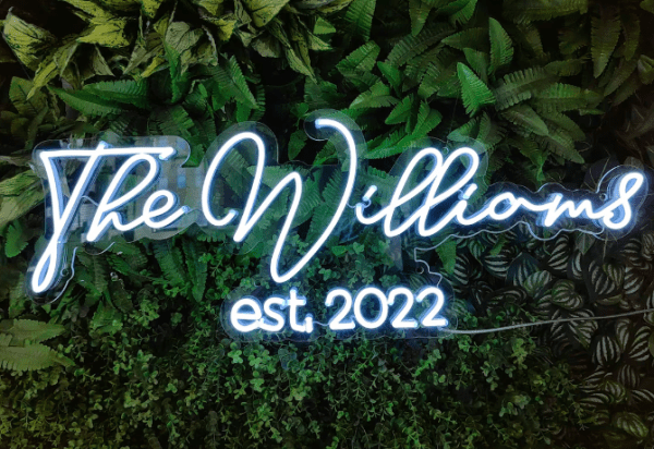 what-size-neon-sign-for-a-wedding