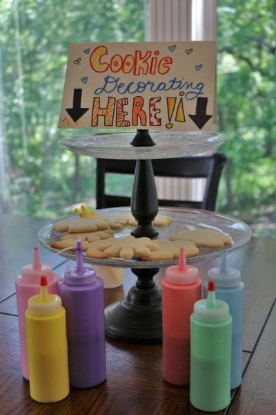 how-many-cookies-per-person-at-a-wedding-decorate-your-own-cookies