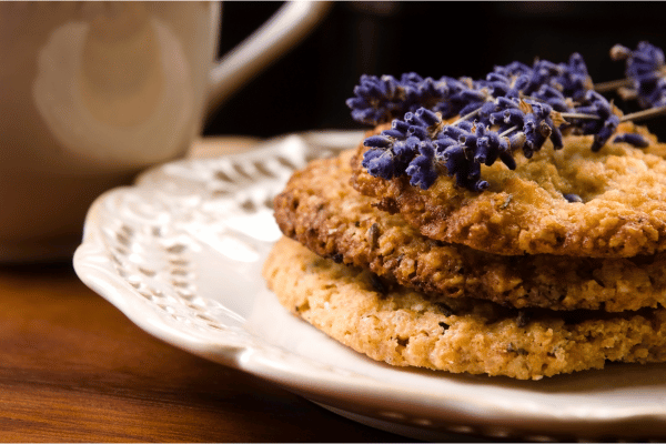 how-many-cookies-per-person-at-a-wedding-lavender-cookies