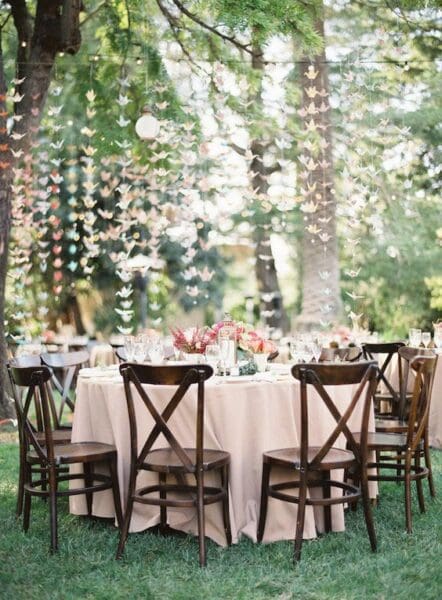 brunch-wedding-decor-ideas-garden-party-glamour
