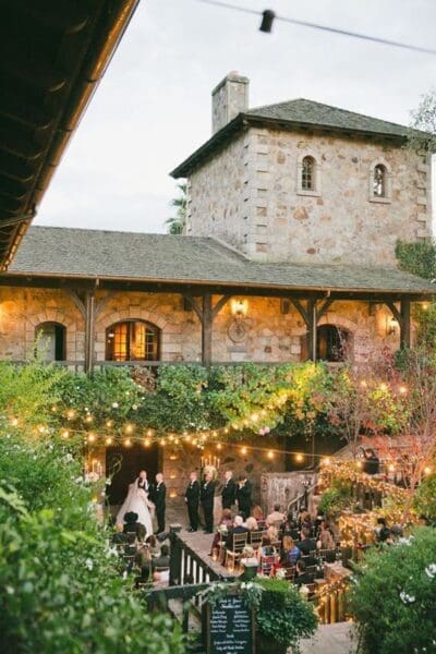 brunch-wedding-venue-ideas-historic-mansions-and-estates