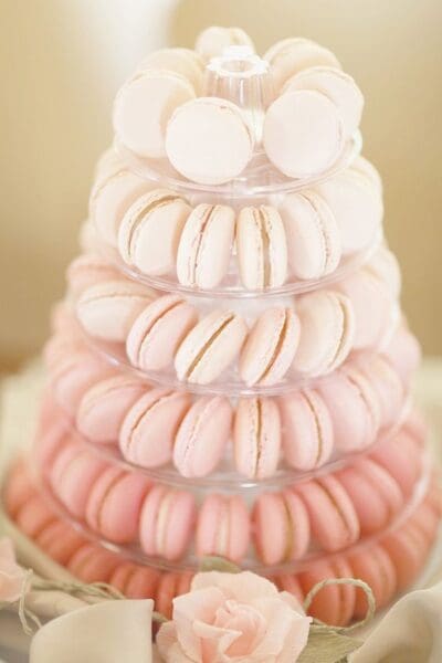 brunch-wedding-wedding-cake-ideas-macaron-tower