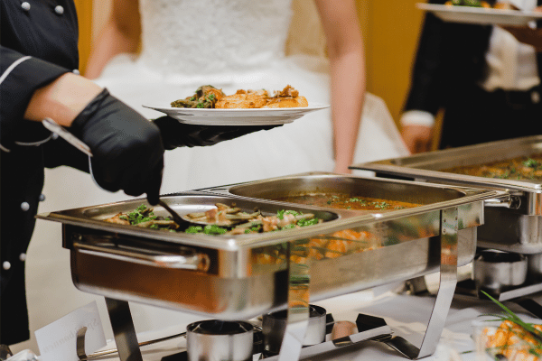 cheap-wedding-food-ideas-on-a-budget-buffet-style-reception