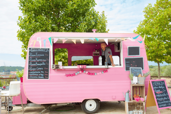 cheap-wedding-food-ideas-on-a-budget-food-trucks