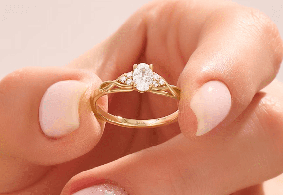 14k-Gold-Engagement-Ring-Solid-Gold-Minimalist-Oval-Solitaire-Ring-Vintage-Design