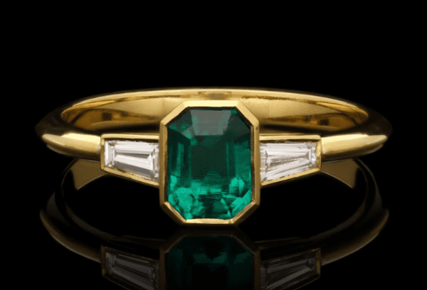 1CT-Colombian-Emerald-with-Tapered-Baguette-Diamond-Engagement-antique-Ring