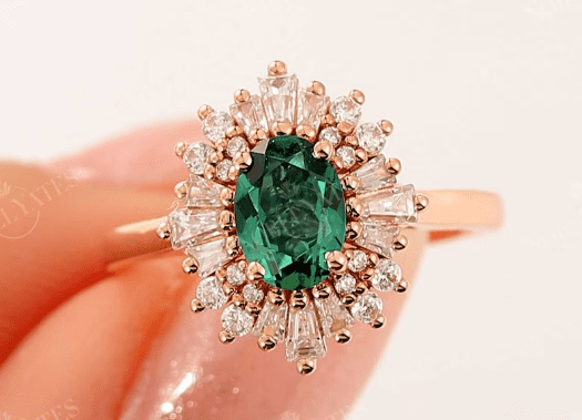 Vintage oval Emerald engagement ring Art deco