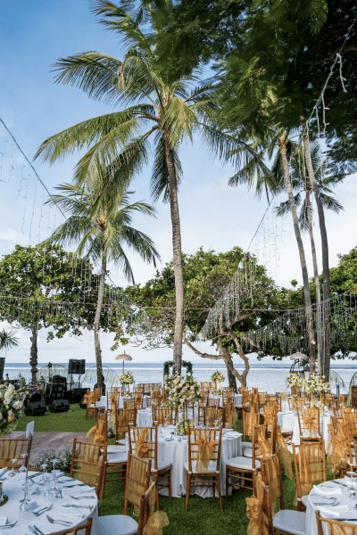 beach-wedding-ideas-location