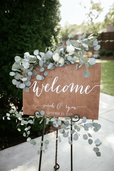 eucalyptus-decor-wedding-welcome-sign