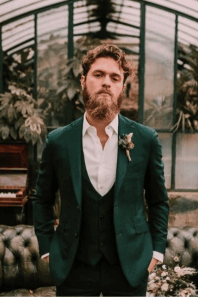 grooms-forest-green-wedding-suit