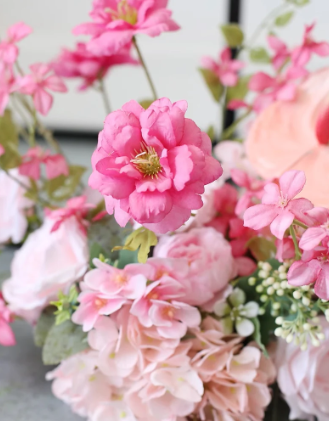 shades-of-pink-summer-wedding-color-palette