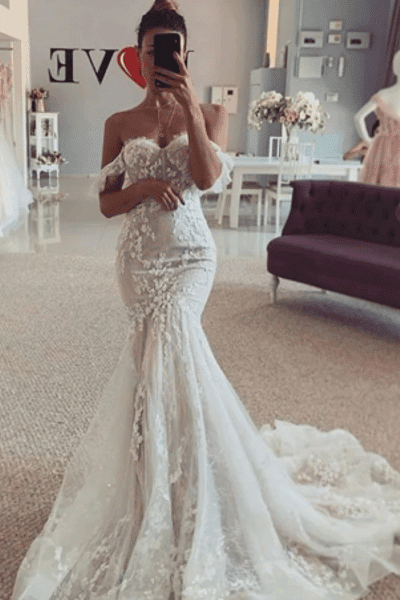 Stunning Off the Shoulder, Lace, Mermaid Fit, Chic Gown