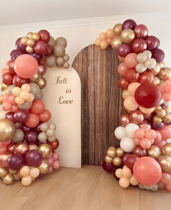 Fall In Love Balloon Garland Kit