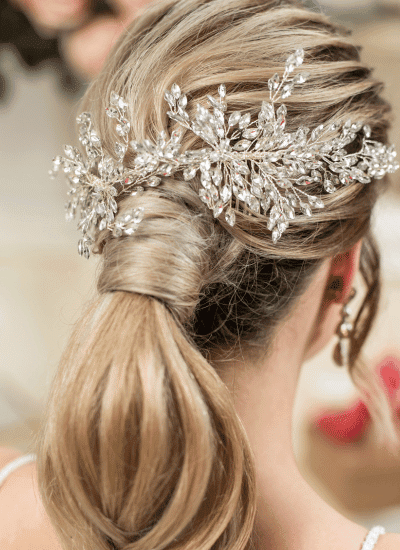 low pony tail wedding hair or bride