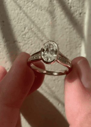 2CT Vintage Style Oval Cut Solitaire