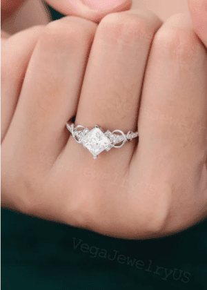 Princess cut moissanite engagement ring