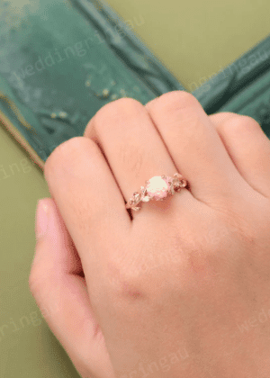 Round cut Pink Opal ring Vintage Rose