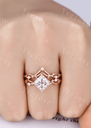 Vintage Princess Cut Moissanite Engagement Ring Set