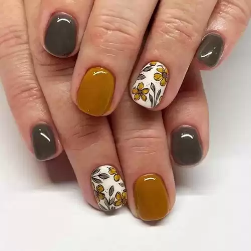 Square Press on Nails Short Fake Nails with Floral Designs Yellow Nails Press ons Grey Acrylic Nails Glossy Glue on Nails Fall Artificial Stick on Nails for Women 24Pcs