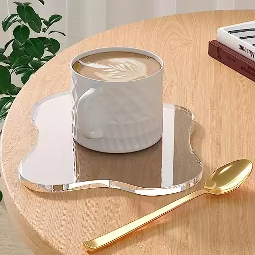 Leadiy Acrylic Coaster Decorative Plates, Irregular Bar Drink Coaster, Clear Cloud Shape Coffee Cup Coaster, Perfect for Tabletop Protection and Accessories Display.(Clear)