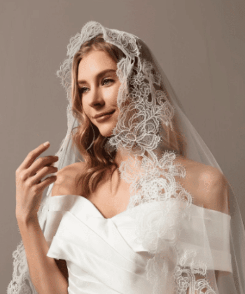 Mantilla Cathedral Veil, Chantilly Lace Veil, 1 Tier