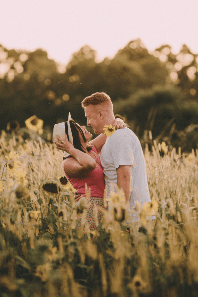 fall engagement photo ideas sunflower field