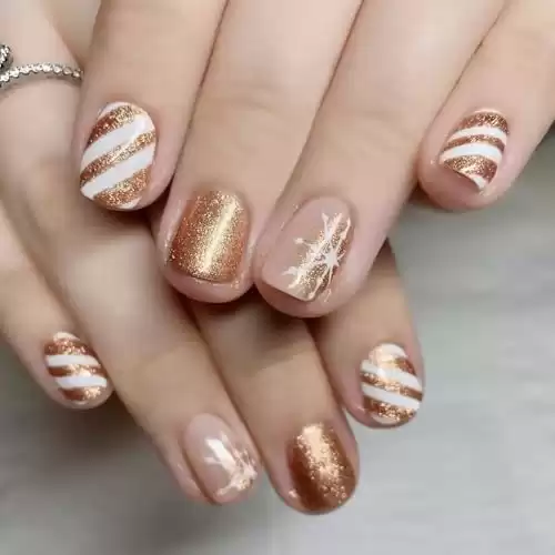 Christmas Press on Nails Short Square Fake Nails With Snowflake Designs Gold Glitter Stripe Full Cover False Nails Xmas Glue on Nails Acrylic Stick on Nails Winter Artificial Nails for Women 24 Pcs