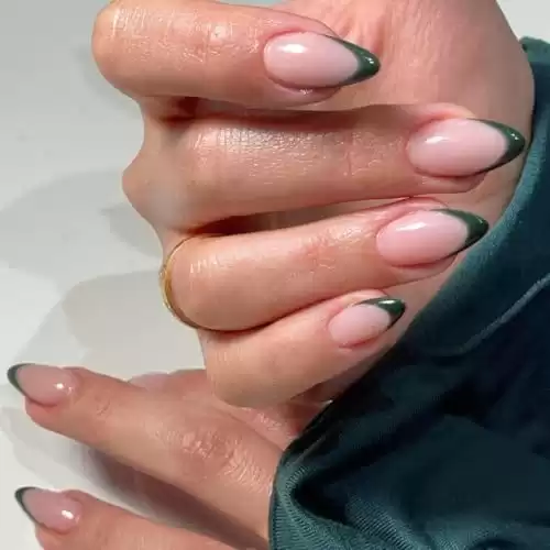 KQueenest 30 Pcs Dark Green French Tip Press on Nails Short Almond Nails Acrylic, Medium Natural Nude Fake Nails Press ons, Classic Glue on Nails Short, Gel French Tip Nails for Women DIY Manicure