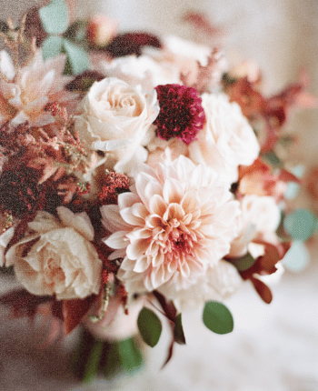 fall wedding flower centerpiece burgundy